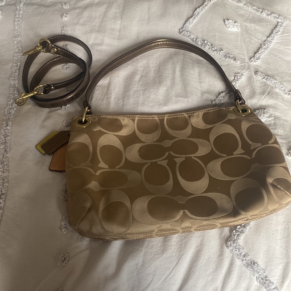 Coach cross body bag - Picture 4 of 6